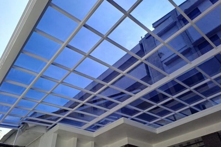 Kanopi solar flat
